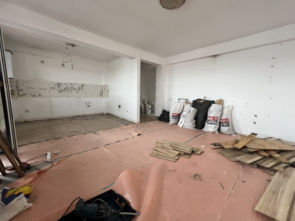 Apartament de 2 camere, pt INVESTITIE, parcare, zona Somesului