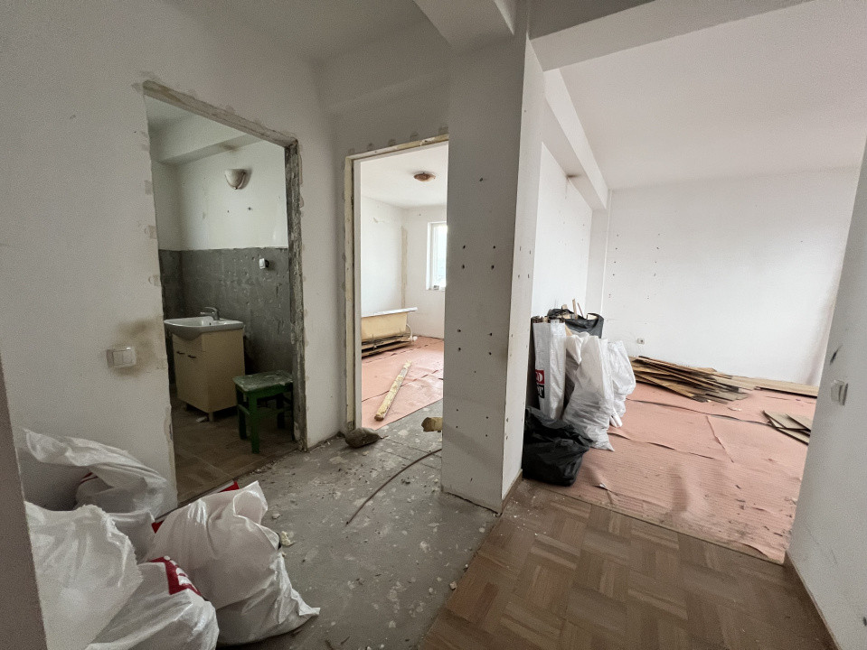 Apartament de 2 camere, pt INVESTITIE, parcare, zona Somesului