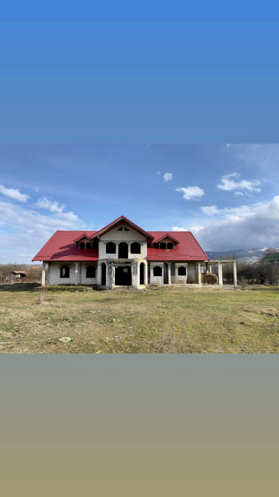 Teren plus constructie in curs de edificare, 5350 mp, Zona Iara