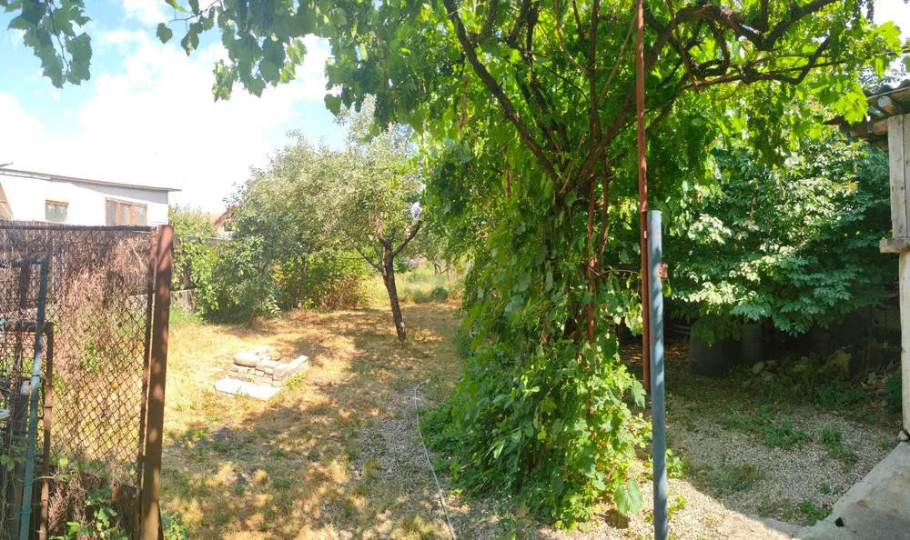 Teren 683 mp cu casă veche și utilități zona Muzeul Apei