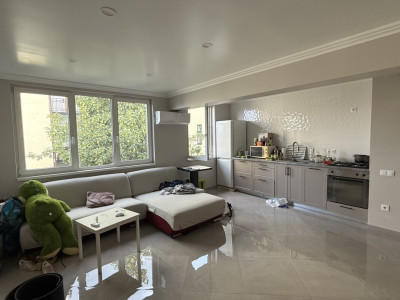 Apartament de 42mp, in zona centrala