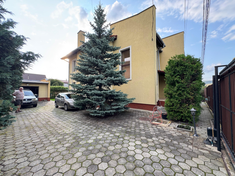 Casa Individuală în EXCLUSIVITATE, 230mp, teren 600mp, Florești 