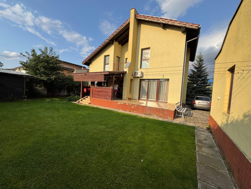 Casa Individuală în EXCLUSIVITATE, 230mp, teren 600mp, Florești 