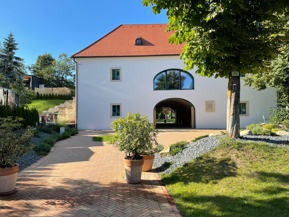 SPATIU DE INCHIRIAT,ZONA ULTRACENTRALA