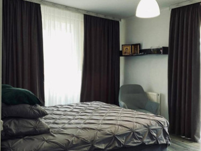 apartament cu 3 camere,etaj intermediar si parcare inclusa