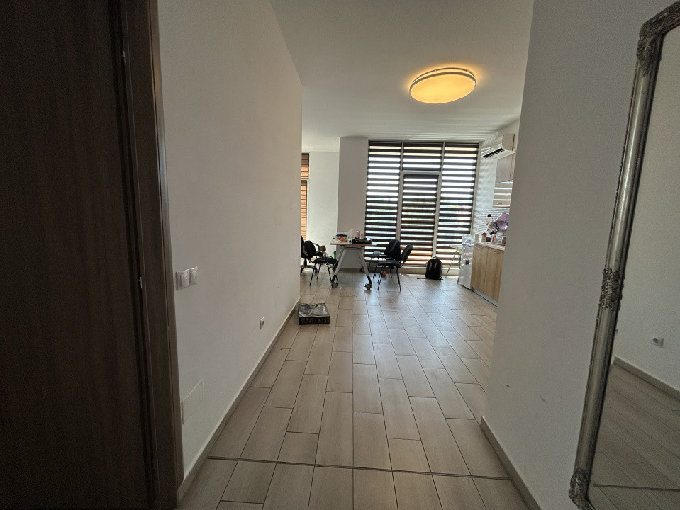 Spatiu de birou, 76,05  mp utili, 2,95 m înălțime,  zona Avram Iancu 