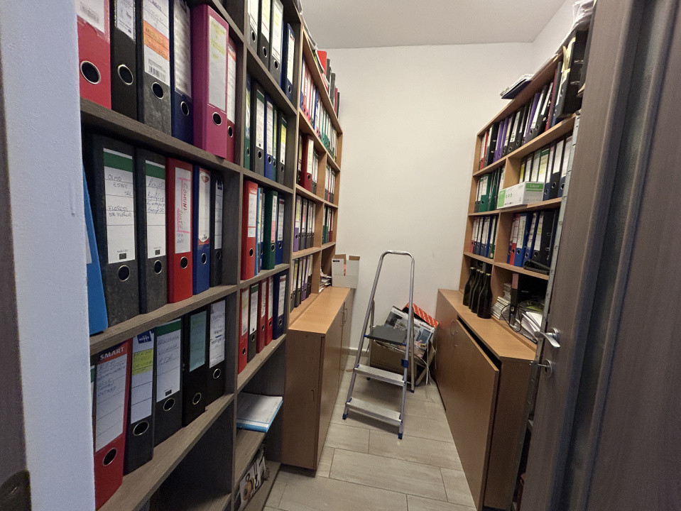 Spatiu de birou, 76,05  mp utili, 2,95 m înălțime,  zona Avram Iancu 