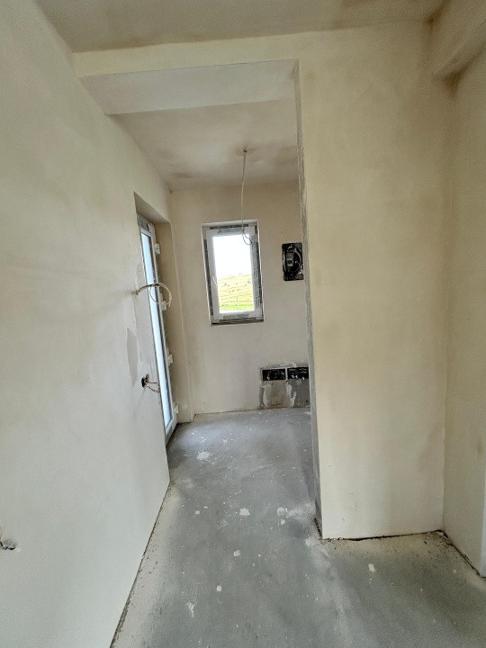 Casa individuala 5 camere, 142 mp utili, 660 mp curte !, Lac Chinteni!