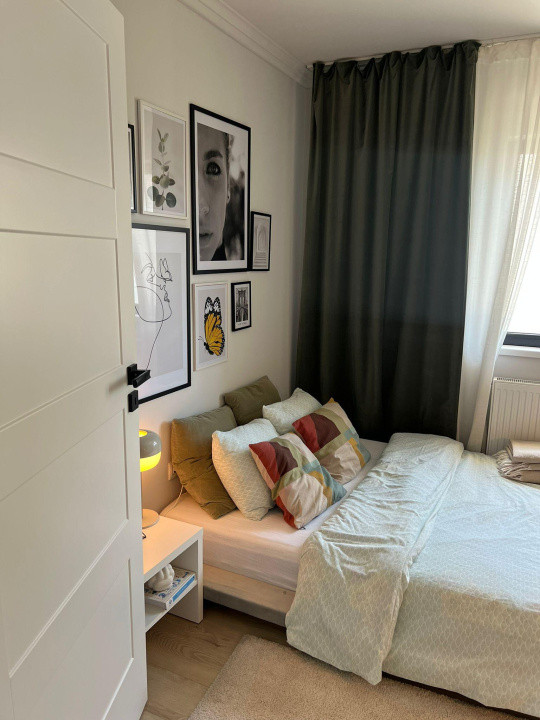  Casă modernă cu panouri fotovoltaice și curte amenajată, Dezmir