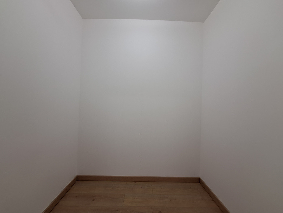 Apartament cu 2 camere, 53 mp, parcare, balcon, zona Oncos