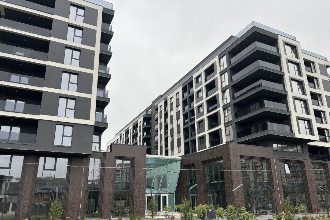 Penthouse la etaj retras, in zona Iulius Mall