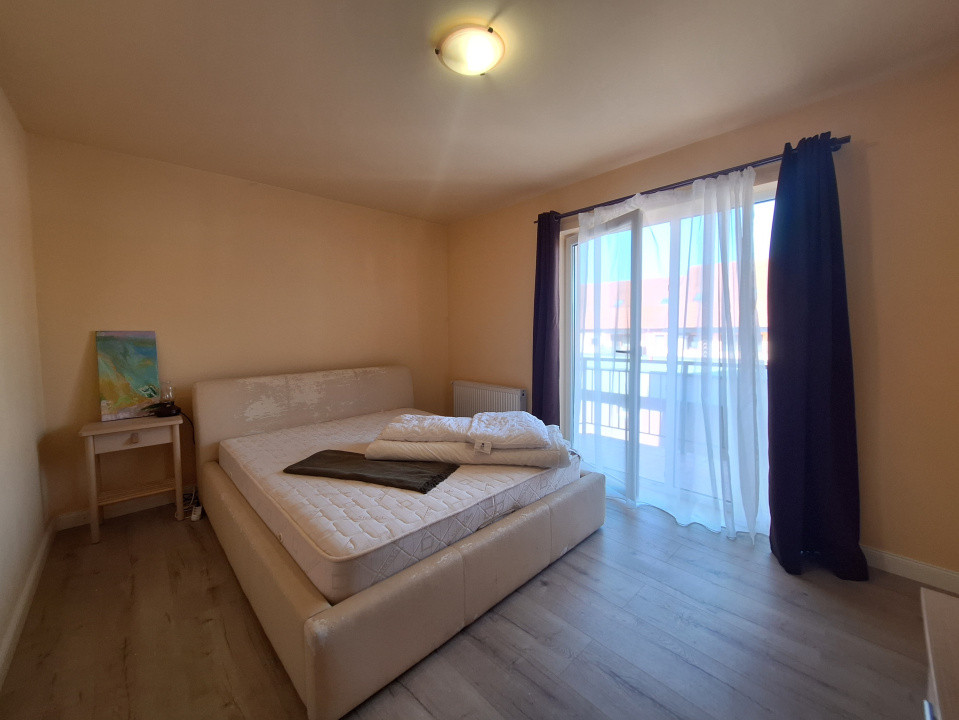 Apartament cu 3 camere, 61 mp, balcon, zona Muzeul Apei