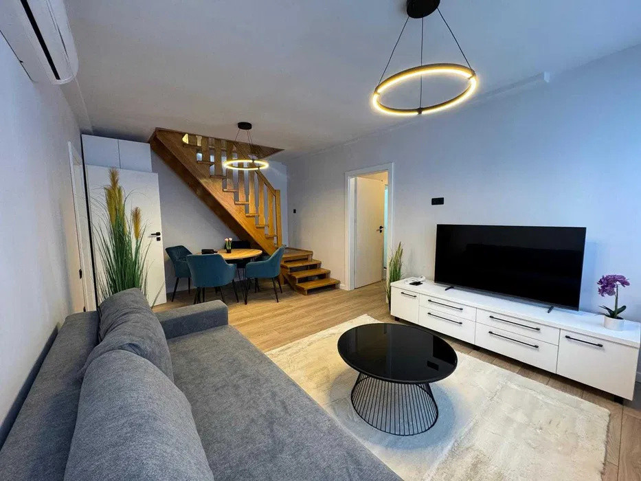 Apartament superb cu 3 camere, 90 mp, 2 băi și parcare