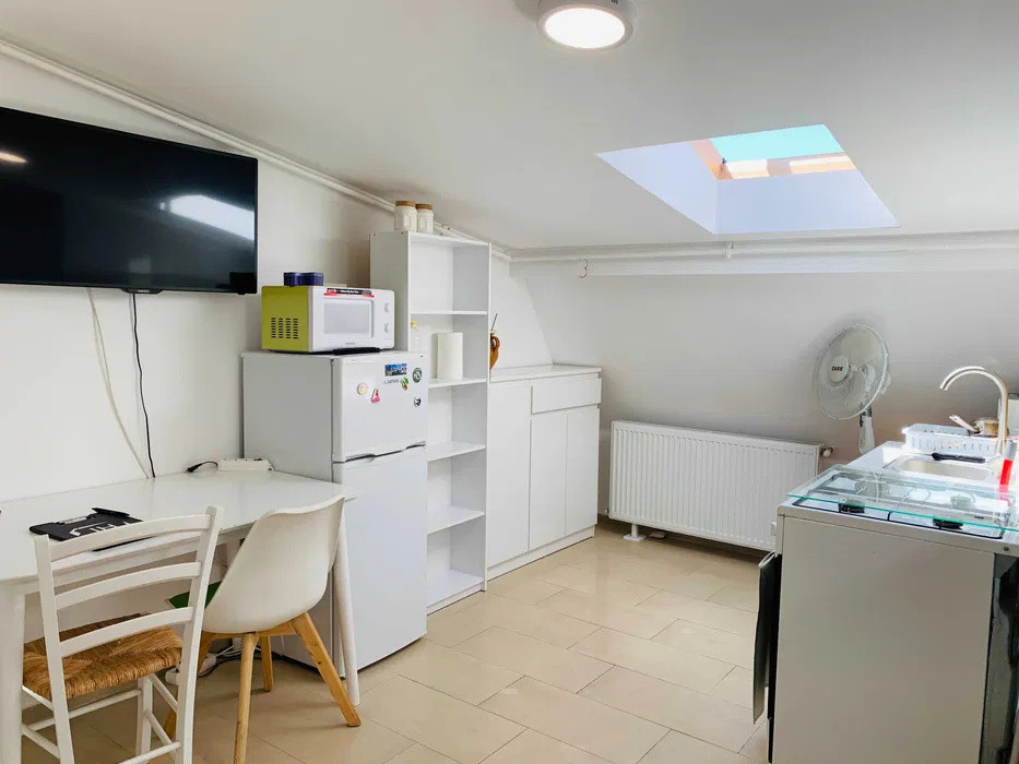 Apartament 1 cam central