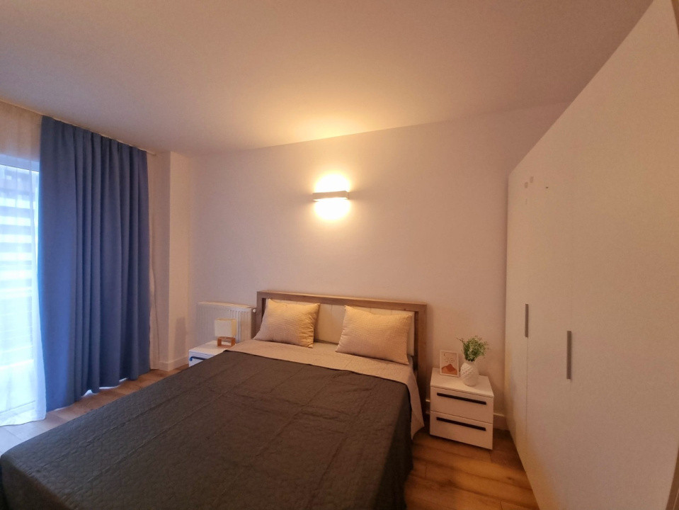 Penthouse, 160 mp+70 mp terasa, Buna ziua, la cheie