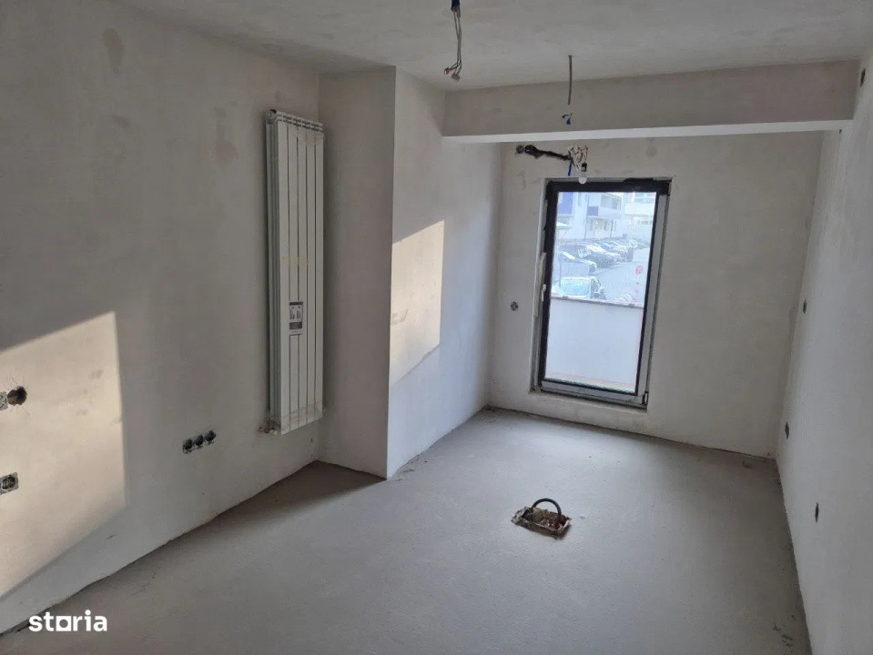 Spațiu aprobat pentru cabinet stomatologic cu 3 scaune, 70mp zona vivo 