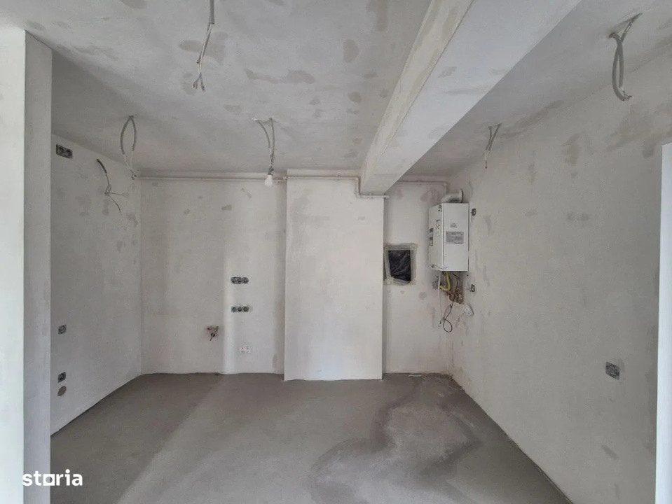 Spațiu aprobat pentru cabinet stomatologic cu 3 scaune, 70mp zona vivo 