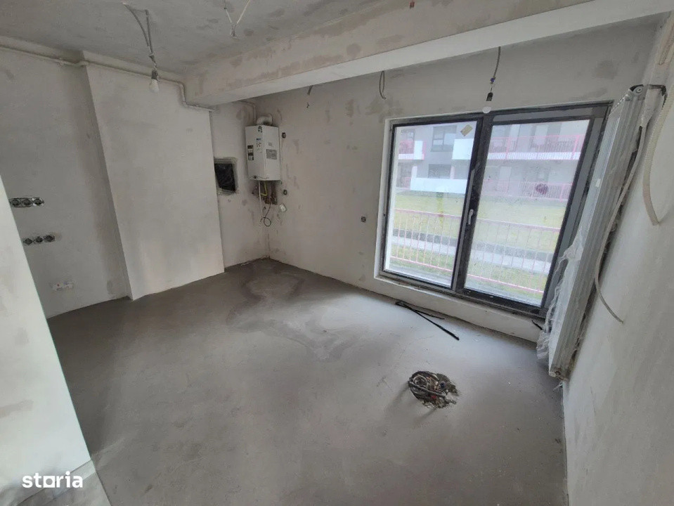 Spațiu aprobat pentru cabinet stomatologic cu 3 scaune, 70mp zona vivo 