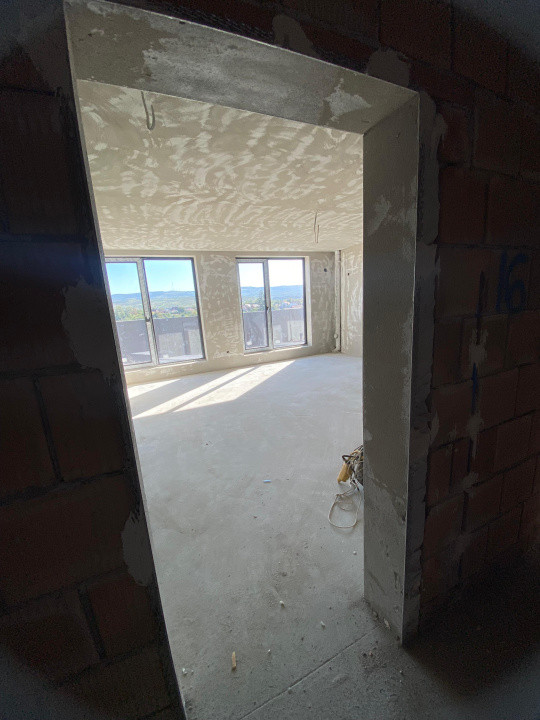 Apartament 2 camere, terasă, parcare subterană TVA inclus, posibilitate finisare