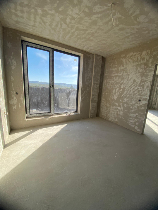 Apartament 2 camere, terasă, parcare subterană TVA inclus, posibilitate finisare