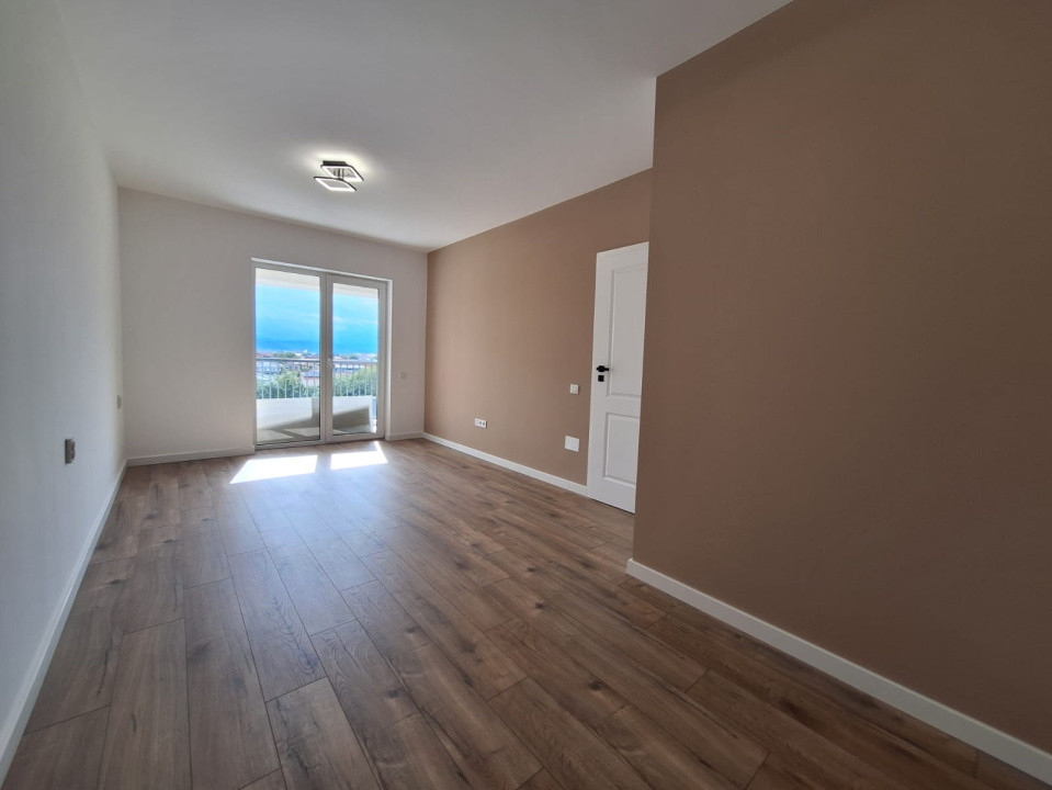 Apartament la prima inchiriere, 55 mp, parcare, zona Oncos