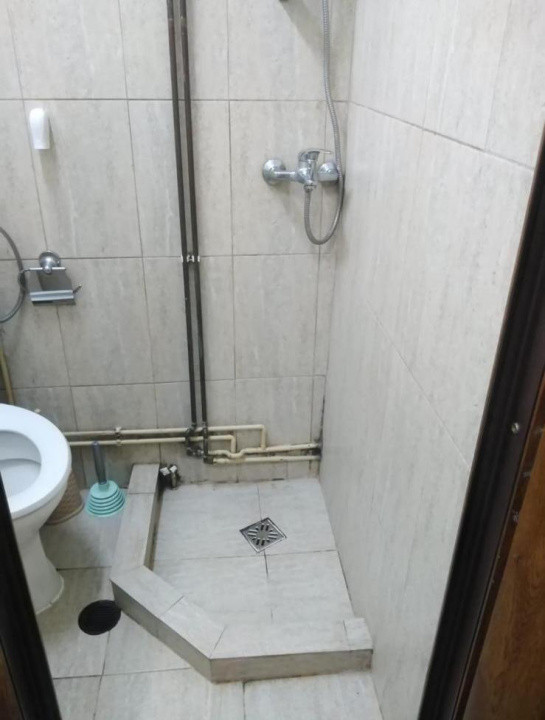 Garsoniera 22 mp, mobilată și utilată, etaj 2, zona Bulevardul Muncii 