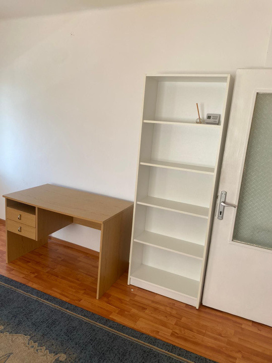 Apartament cu o camera 37mp zona Gruia 