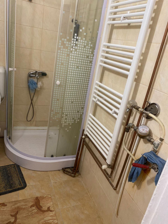 Apartament cu o camera 37mp zona Gruia 