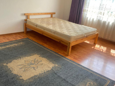 Apartament cu o camera 37mp zona Gruia 