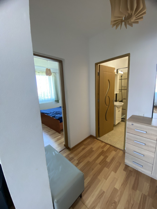 Apartament 2 camere, mobilat utilat, zona Terra
