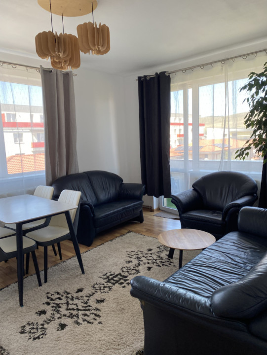 Apartament 2 camere, mobilat utilat, zona Terra