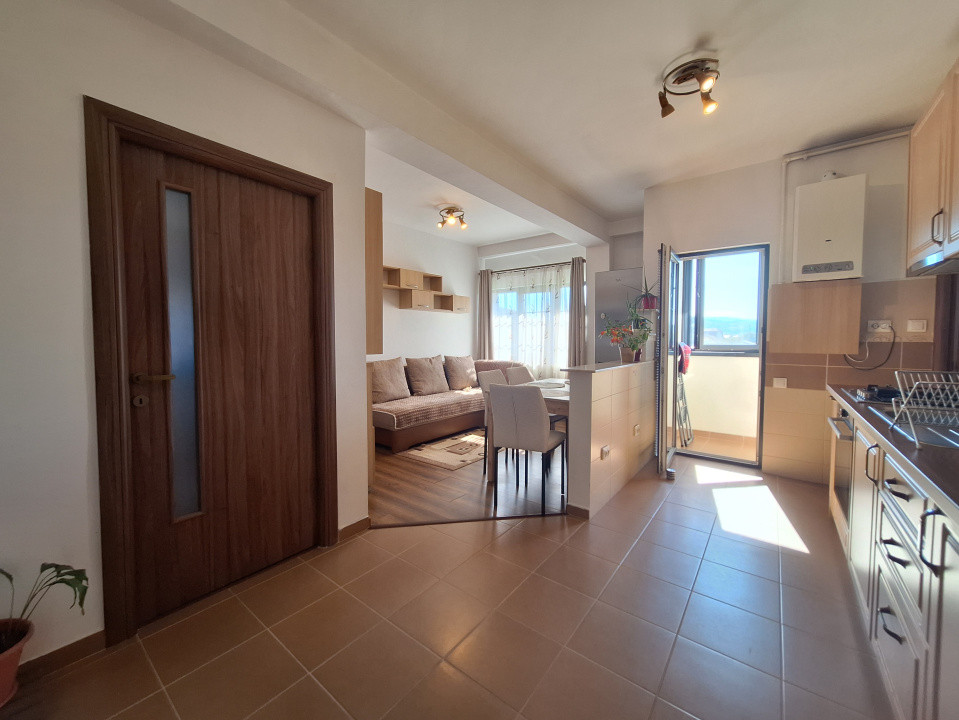 Apartament cu 3 camere, 63 mp, 2 bai, zona Parcului Poligon