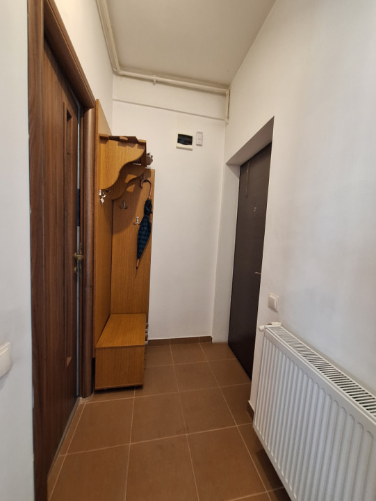 Apartament cu 3 camere, 63 mp, 2 bai, zona Parcului Poligon