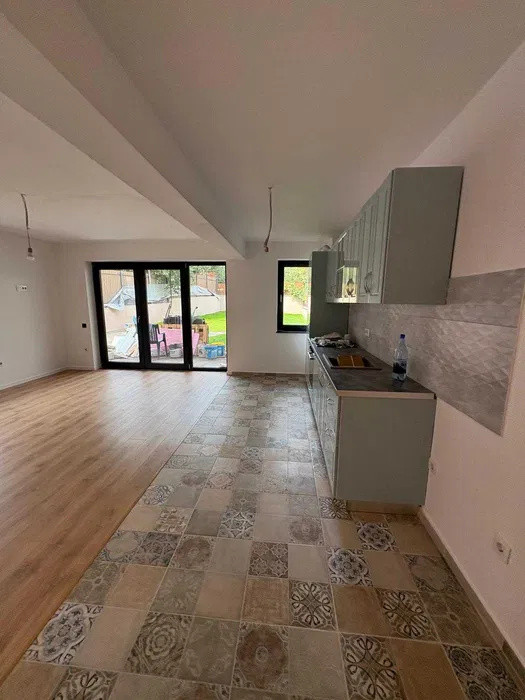 DUPLEX in totalitate sau separat, locuinta sau birouri