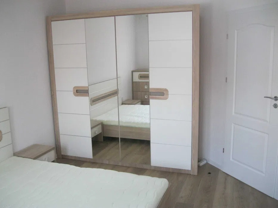 Apartament cu 2 dormitoare + 2 bai, Zorilor