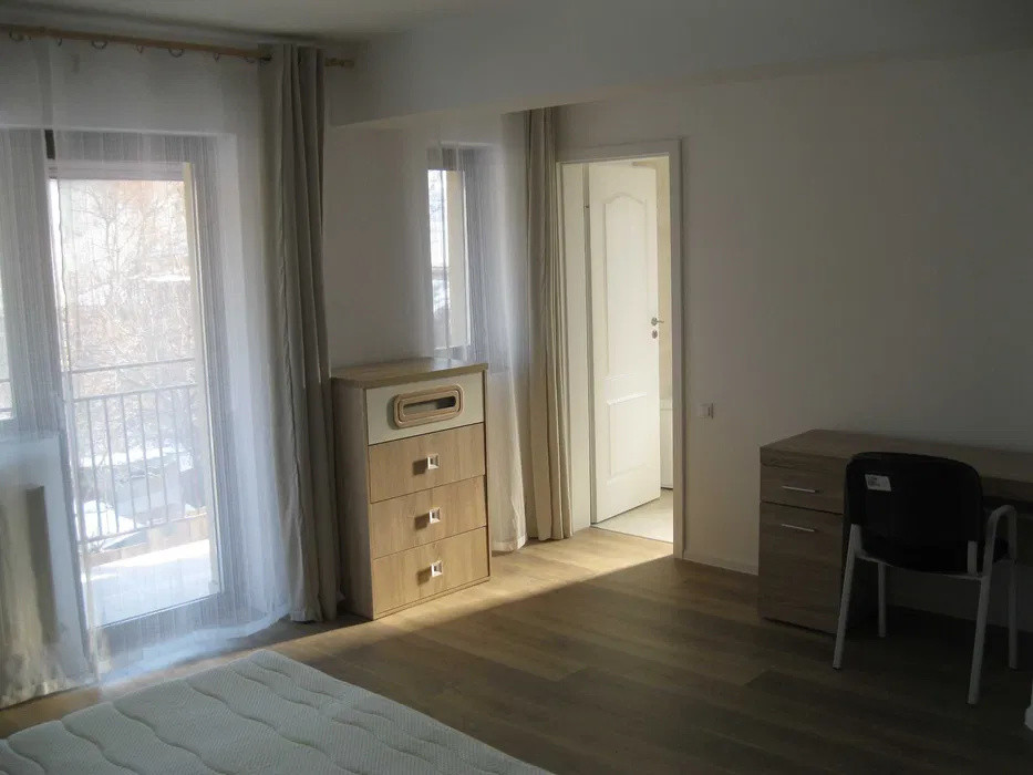 Apartament cu 2 dormitoare + 2 bai, Zorilor