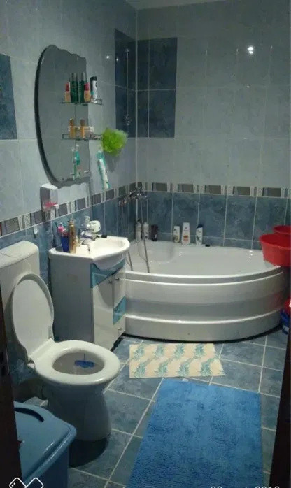 Apartament decomandat, 50 mp, balcon, zona Florilor