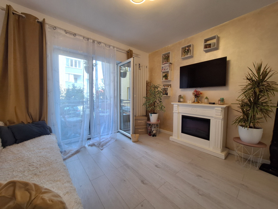 Apartament cu 3 camere, 46 mp, parcare, zona KIK