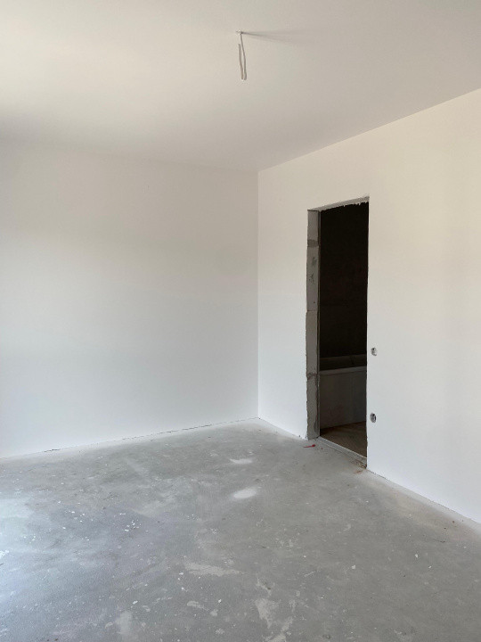 Apartament 3 camere, 2 bai, finisat, zona verde 