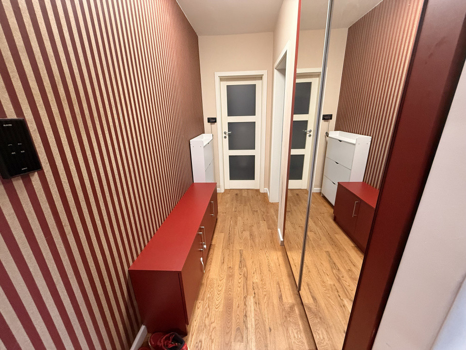 Apartament de doua camere, 53 mp, gradina, parcare si 2 anexe,Borhanci