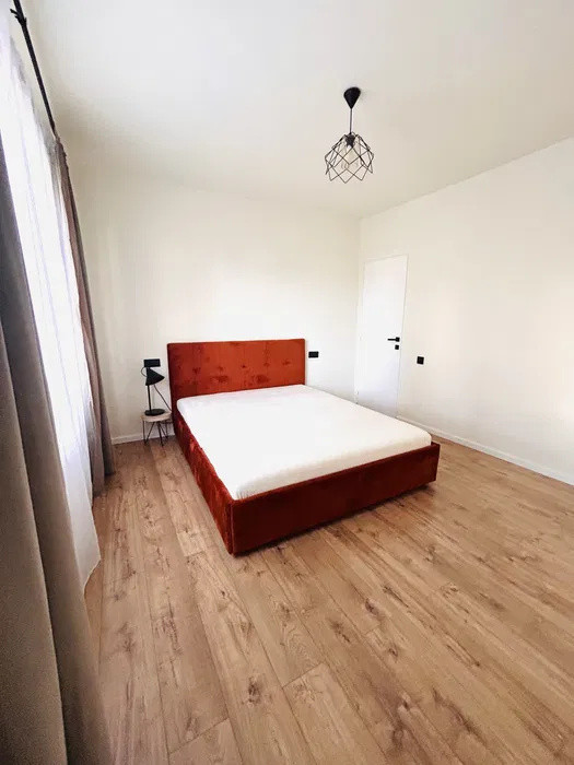 Apartament 3 camere zona centrala