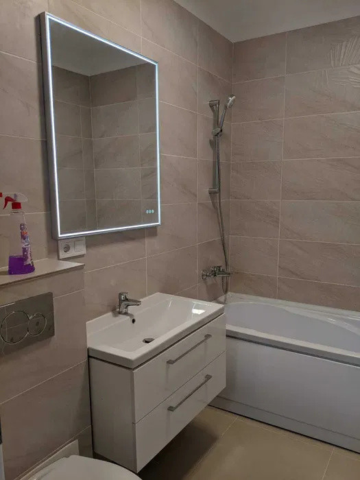 Apartament 3 camere,70mp,paracre, zona Marasti