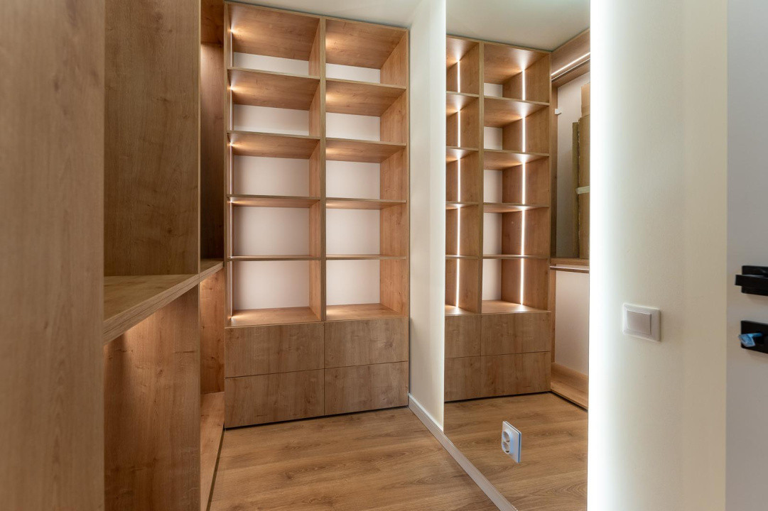 Apartament de 2 camere, Decomandat, 56 mp, Ultramodern, Zona Terra