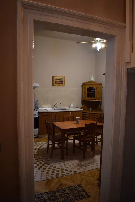 Apartament 3 camere pe 2 nivele str. Horea