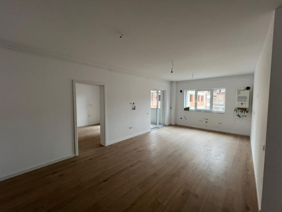 Apartament cu 3 camere, 60 mp,terasa, zona  Porii