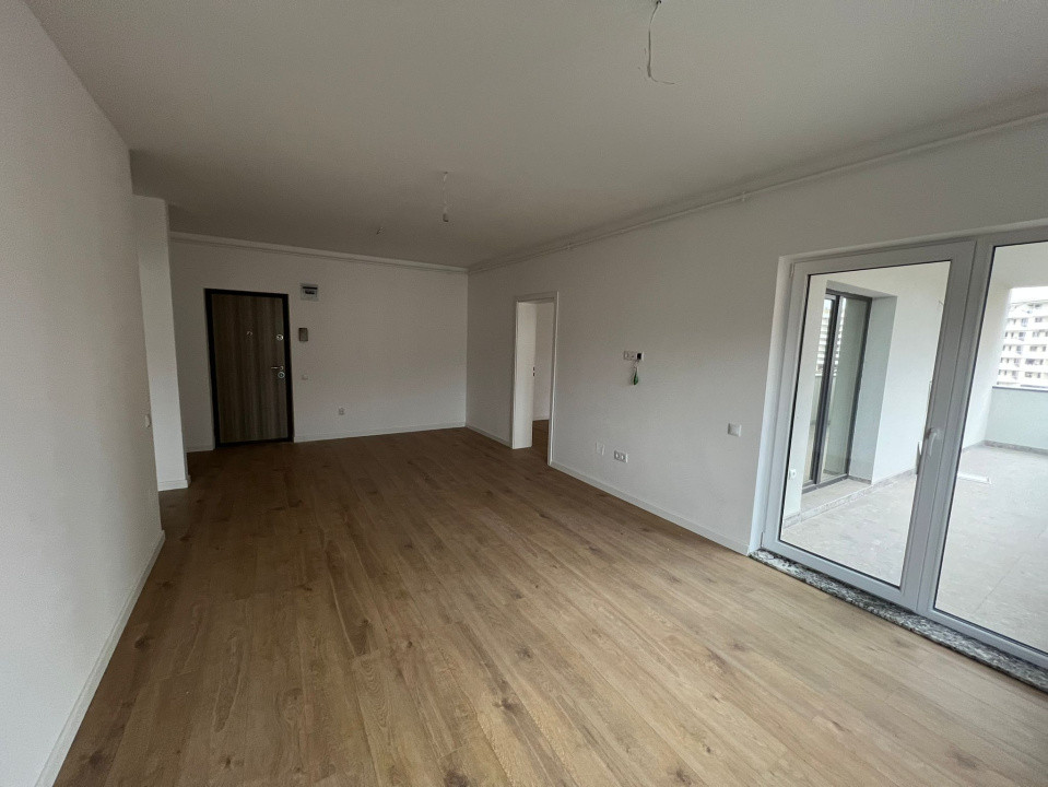 Apartament cu 3 camere, 60 mp,terasa, zona  Porii