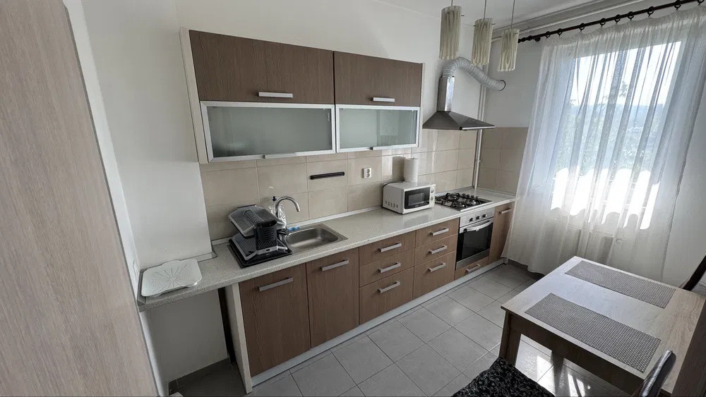 Apartament cu 1 camera ,35mp, zona dambul rotund 