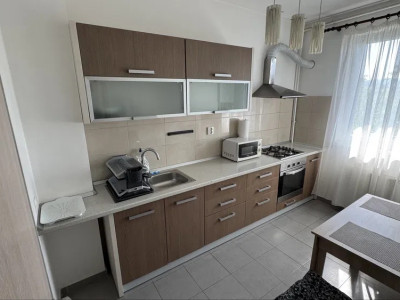 Apartament cu 1 camera ,35mp, zona dambul rotund 