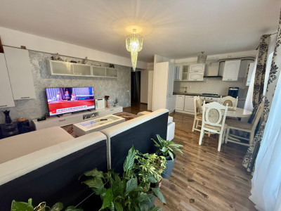 Apartament cu 2 camere, 53,62 mp, balcon, zona Florilor