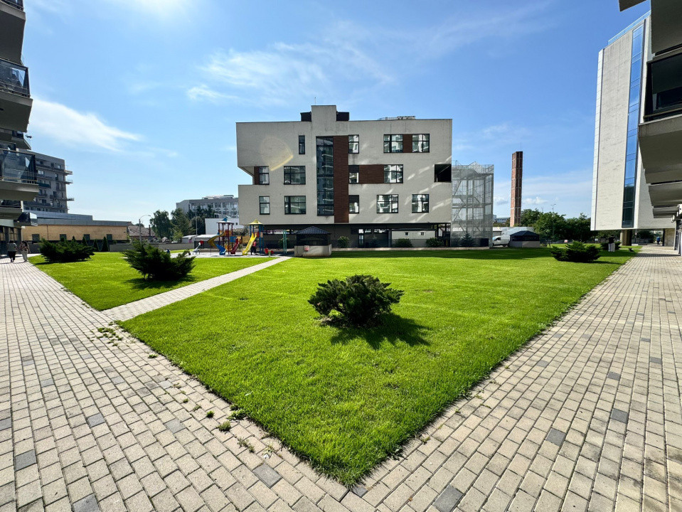 Apartament modern cu 3 camere, balcon cu vedere la Someș, bloc nou